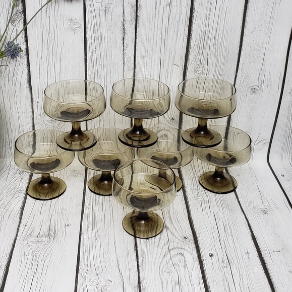 Libbey Tawny MidCentury Smoke Glass Low Champagne Sorbet Coupe Glasses, Set of 8 - Picture 6 of 9